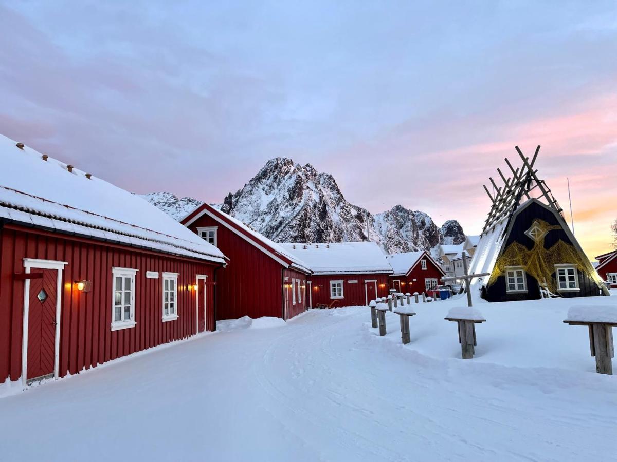 Anker Brygge Hotel Svolvær Buitenkant foto