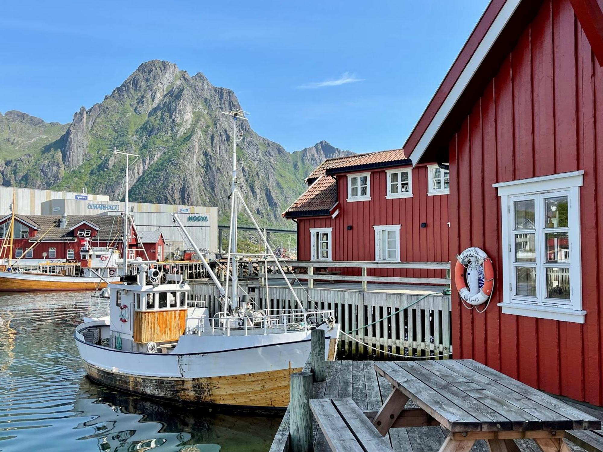 Anker Brygge Hotel Svolvær Buitenkant foto